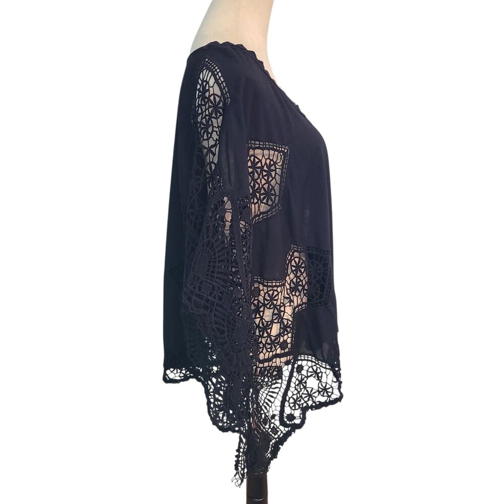 XCVI Crochet Lace Poncho Top Black S Cover Up USA Festival Peasant Gothic Witchy - Picture 4 of 8